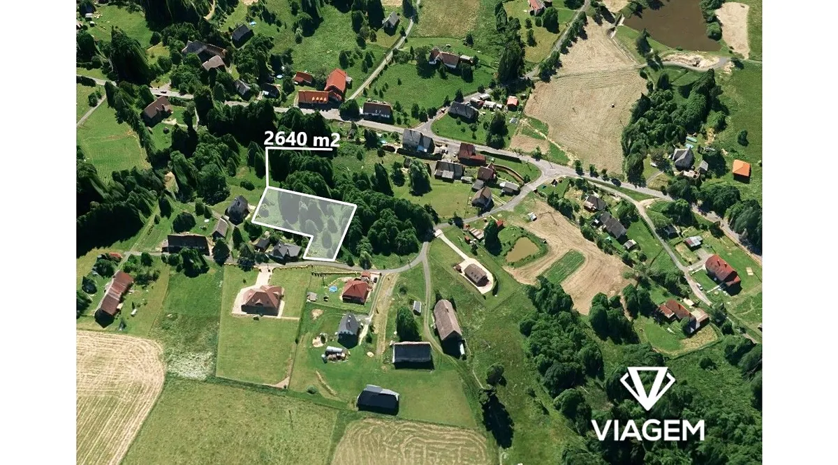 Prodej stavebního pozemku 2640 m²